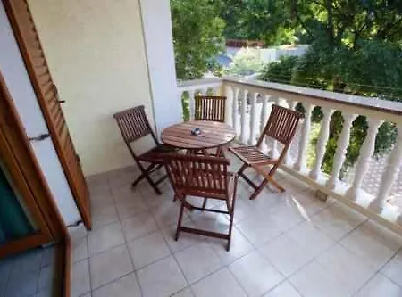 Apartment In 43077 Povile