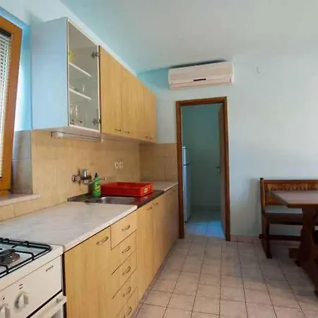 Apartment In 43077 Povile