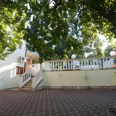 In 43077 Povile