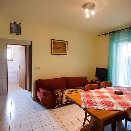Apartment In 43077